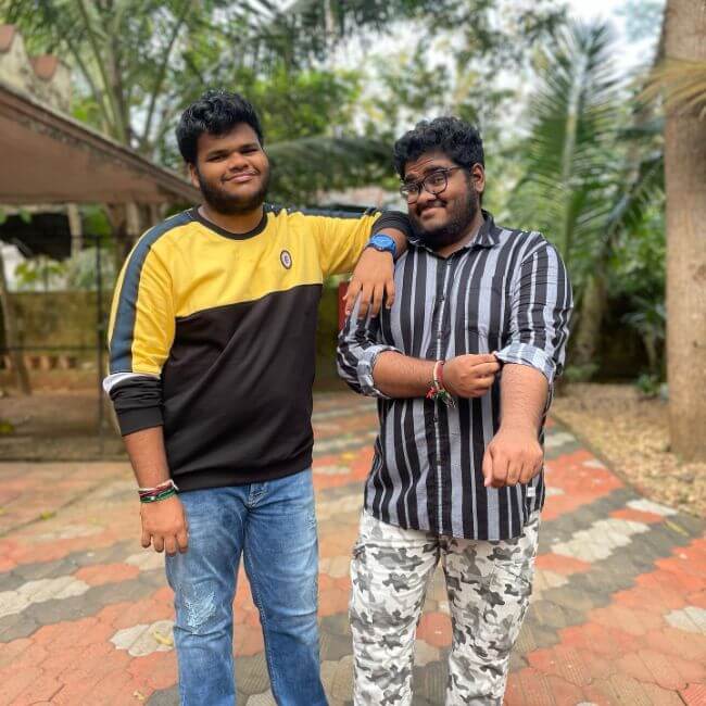 Bharath Cook with Comali