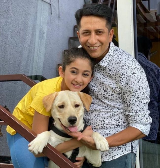 Archana Chandhoke Husband