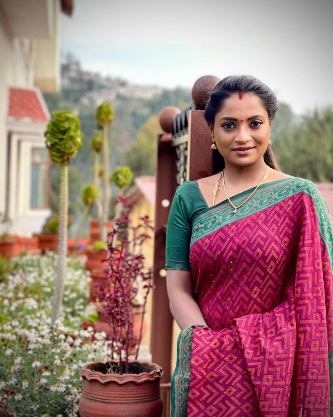 Karuna Vilasini Biography