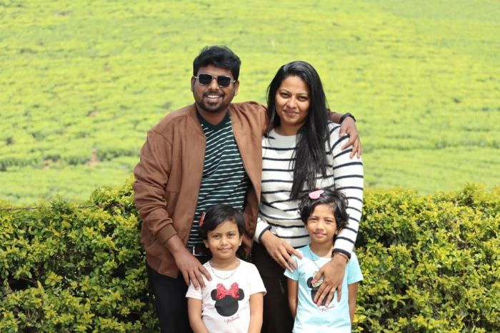 Sathish Deepa Age