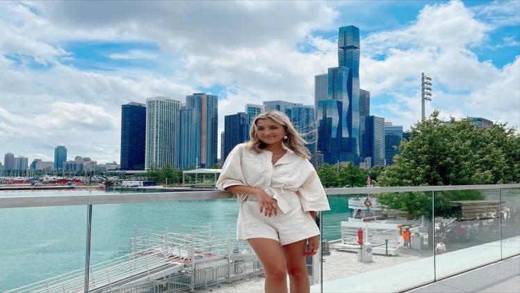 Gold Coast Girl A Chicago Based Fashion Lifestyle Guide