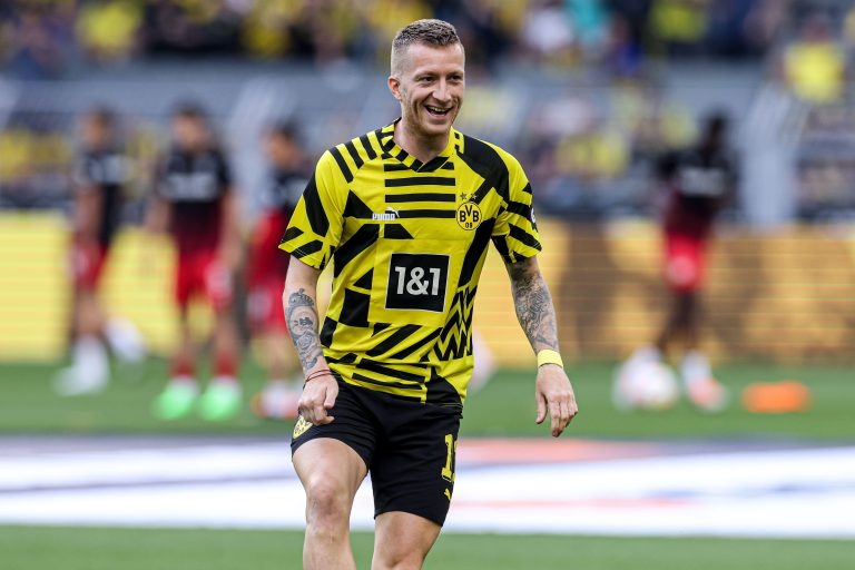 Online Soccer Game: Predict, Play, and Prosper